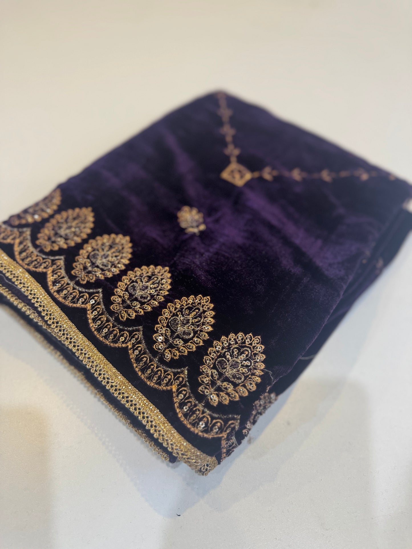 MAKHMAL BY TATA FABRICS | EMBROIDED | 4-SIDE EMBROIDED SHAWL #002