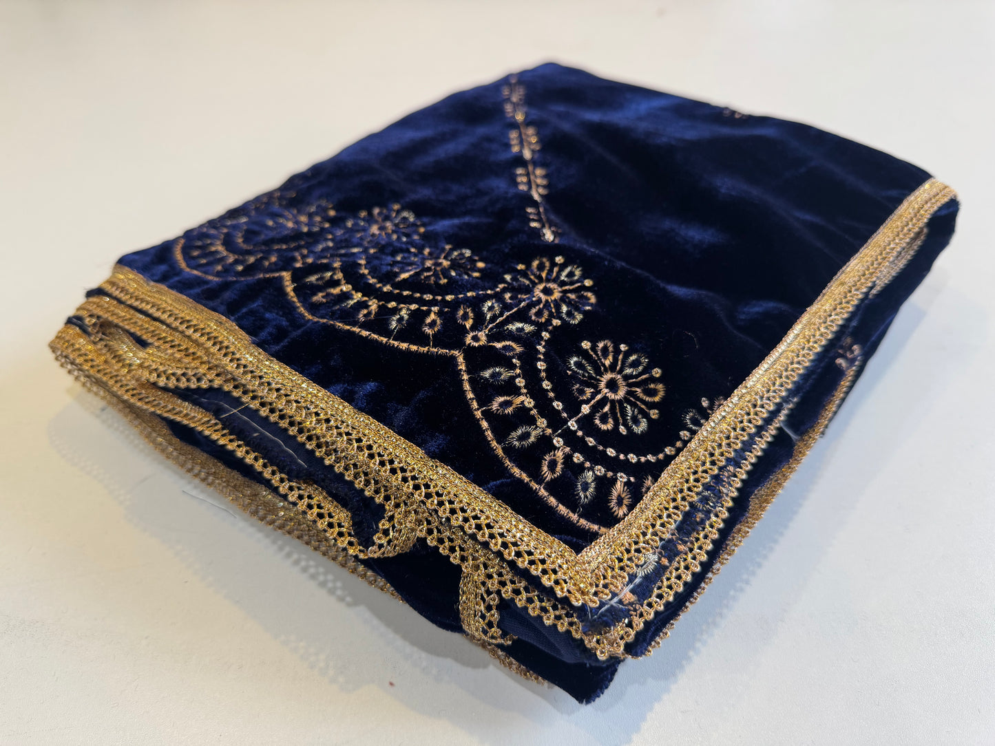 MAKHMAL BY TATA FABRICS | EMBROIDED | 4-SIDE EMBROIDED SHAWL #014